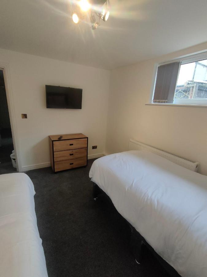 Lovely Refurbished Apartments, Morecambe Promenade エクステリア 写真